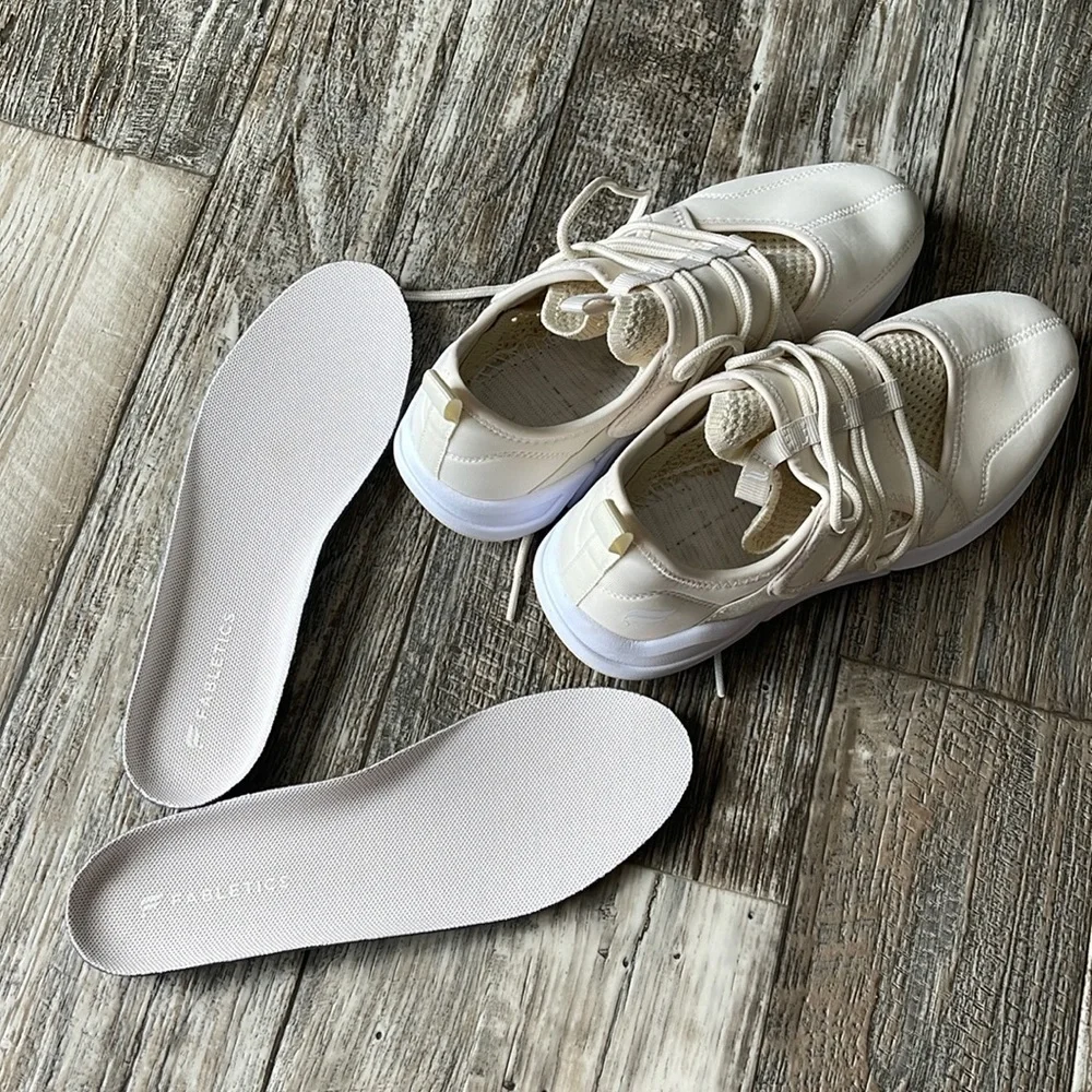 🌟Fabletics 🌟Brookside 🌟Performance
Sneaker, 9 - Picture 13 of 13